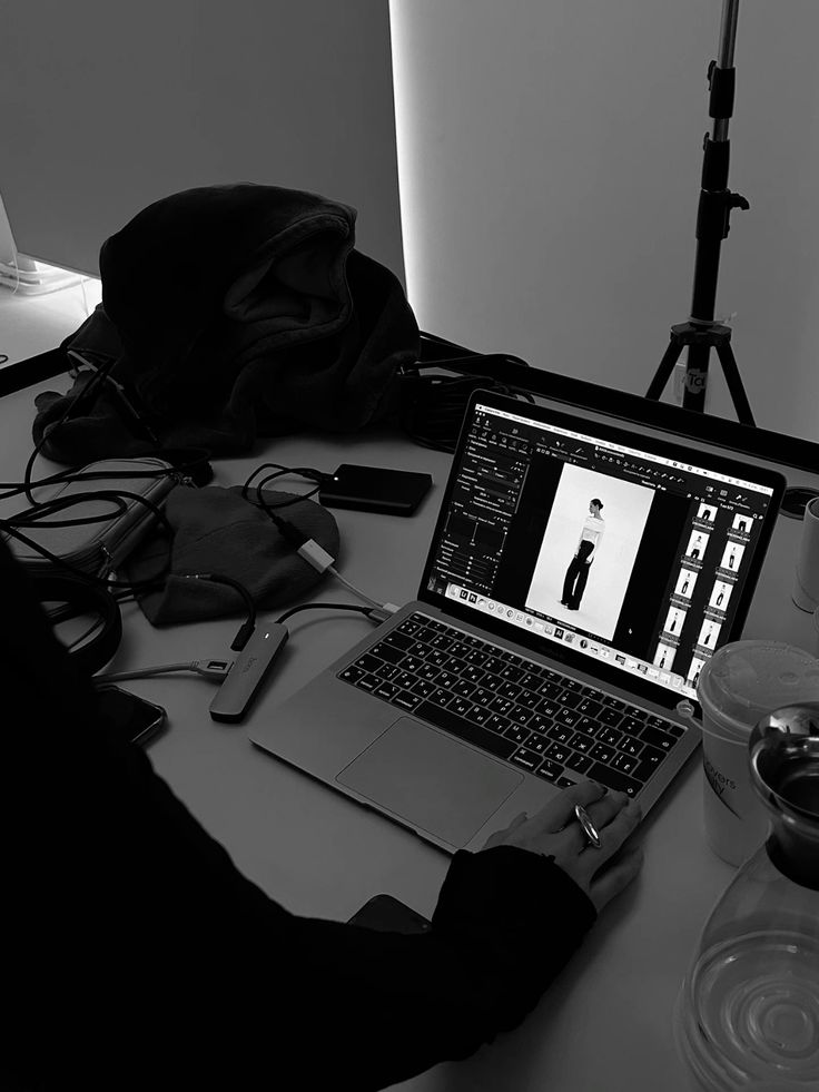 Workflow & Final Touches: From RAW to Ready